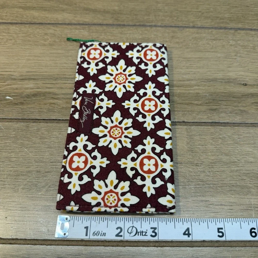 VERA BRADLEY Medallion Brown Checkbook Cover Retired Cotton Quilted USA